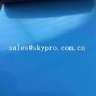 El PVC de la aduana cubrió el paño laminado PVC antiestático de la prenda impermeable del PVC de Tarapulin de la tela