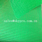 Tela de malla plástica tejida ojeteador plástico Rasgón-resistente de la tela revestida verde del PVC de la tela de la hoja