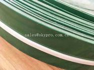 Aceite - banda transportadora de goma verde del PVC de la prueba con el flanco de la falda del reborde del listón
