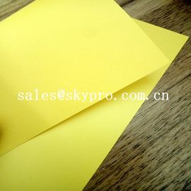 Ligeramente hoja plástica brillante de 0.3m m y de Matt colorida estupenda del producto del PVC para la capa de los muebles