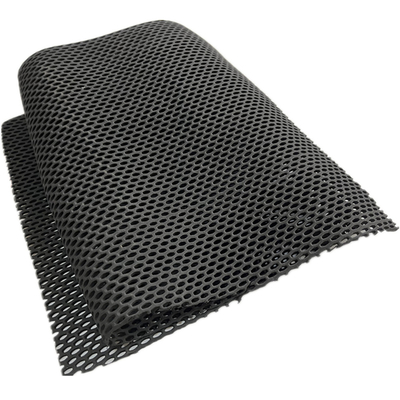 Hoja de neoprene suave y transpirable con perforaciones